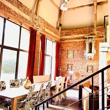 Chateau D'humieres - Casa Allegro 度假居