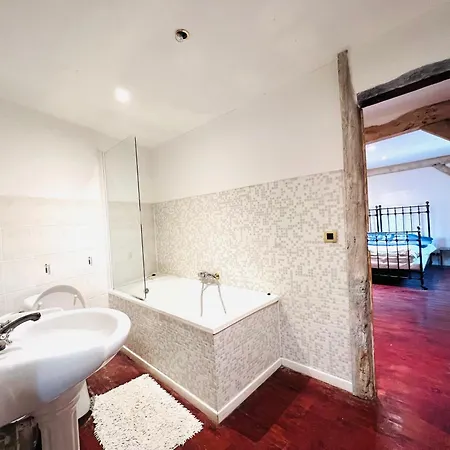 Chateau D'humieres - Casa Allegro *